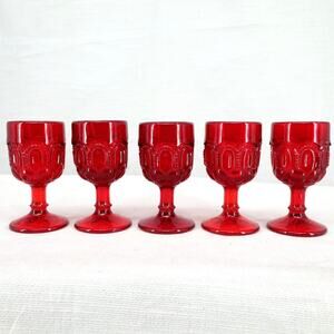 LE Smith Moon and Stars 5 Wine Glasses Goblets Amberina Ruby Red 4 1/2" Tall
